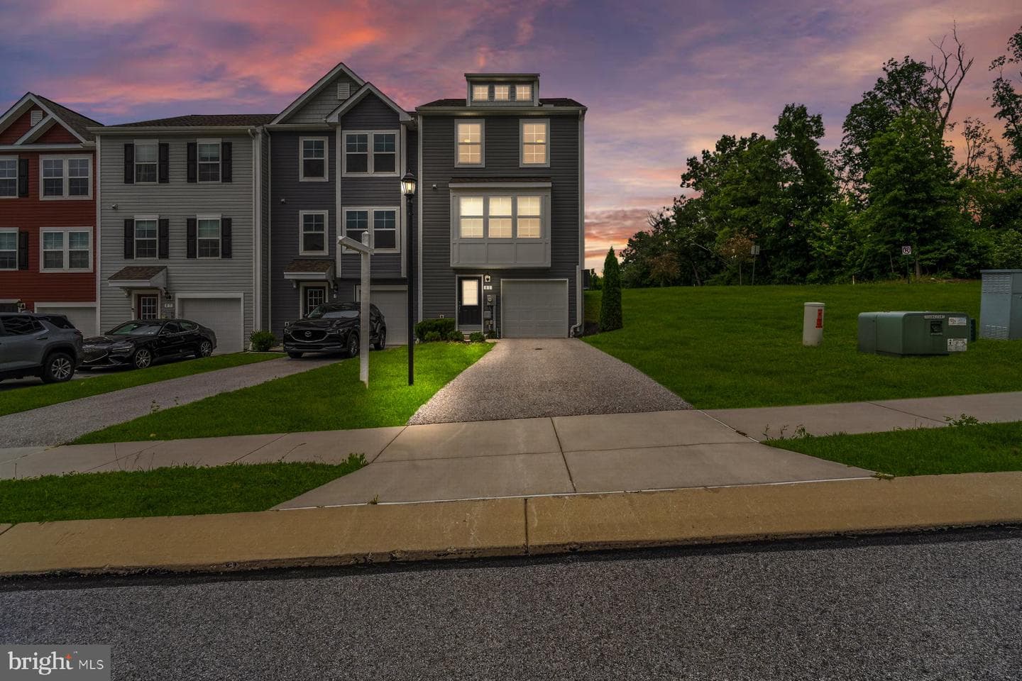 81 Ayrshire Drive photo 1