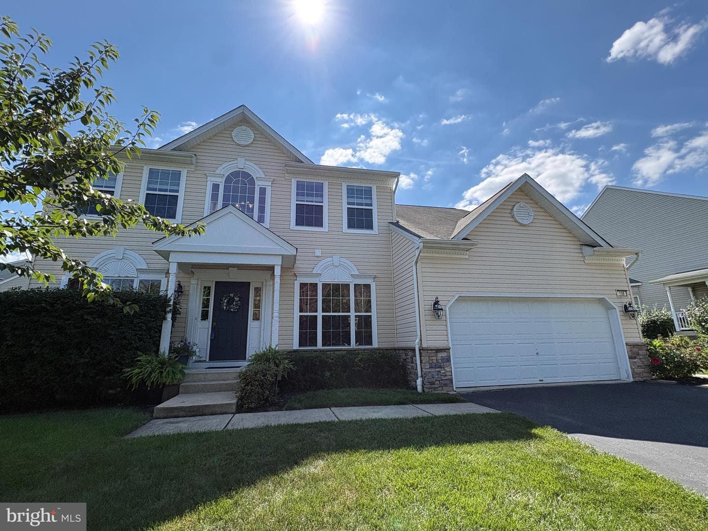 108 Cobblestone Way photo 1