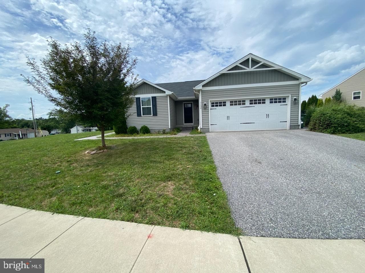 3190 Fox Ridge East Drive photo 1