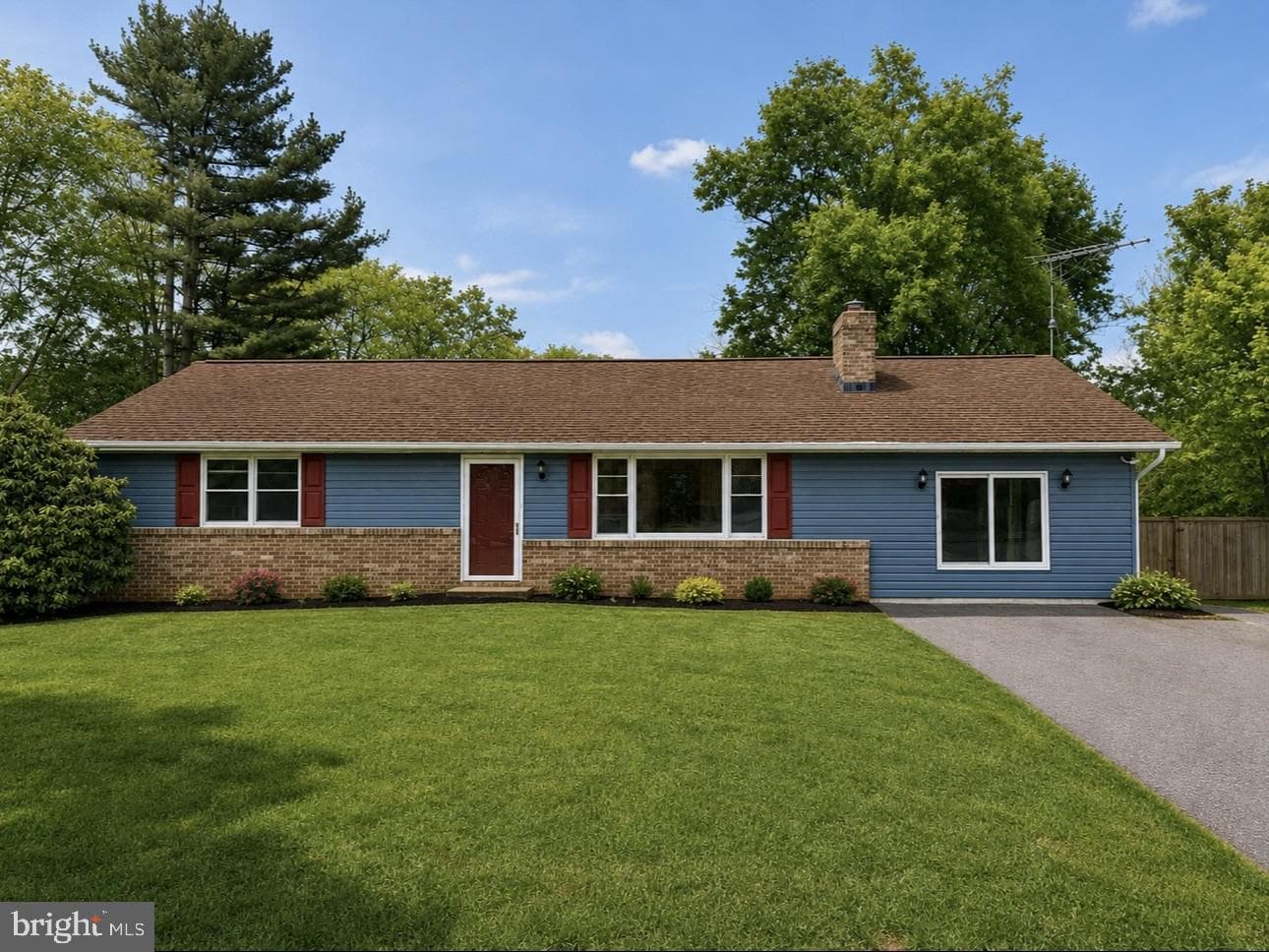 18238 Ridge Meadow Road photo 1