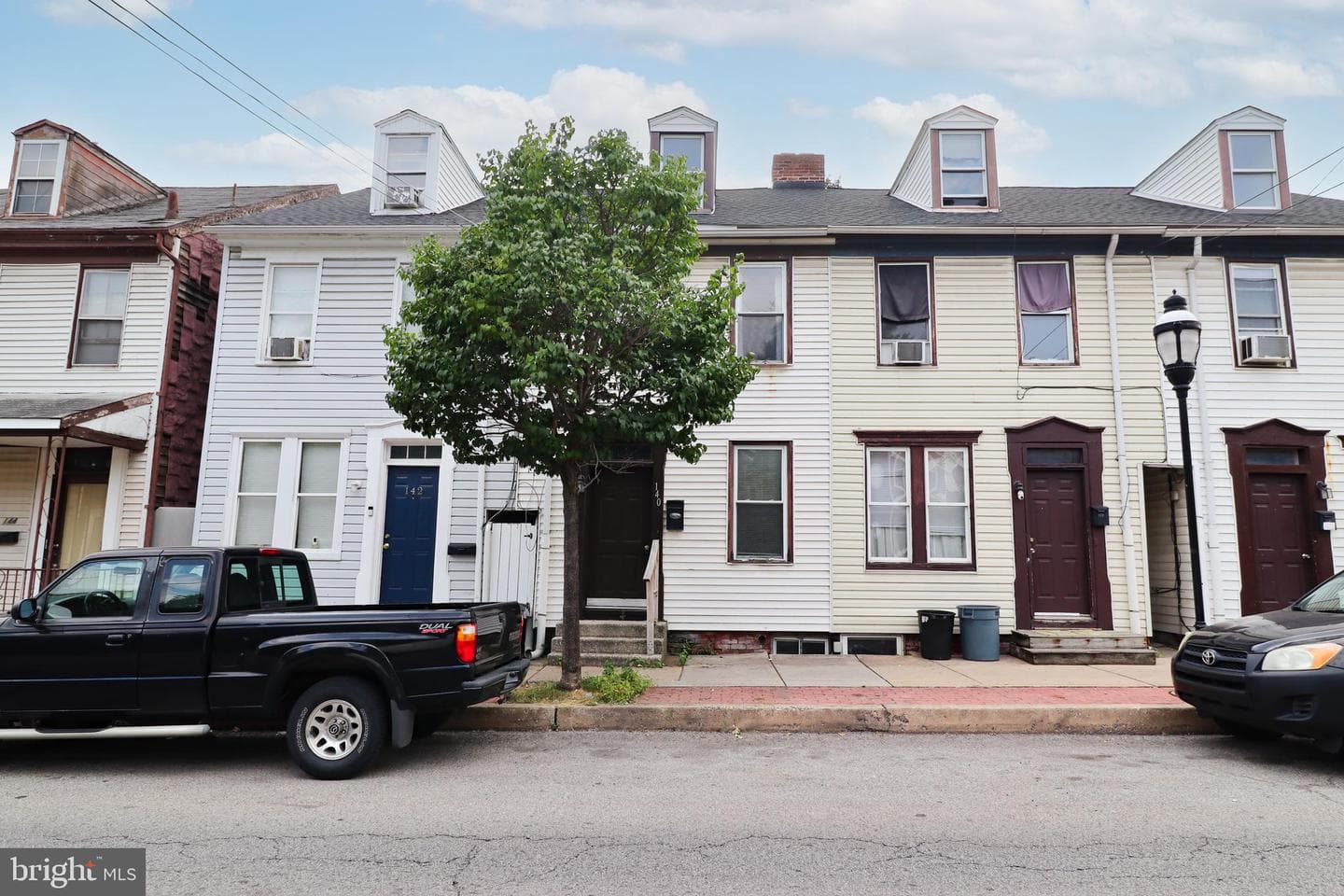 140 S Penn Street photo 1