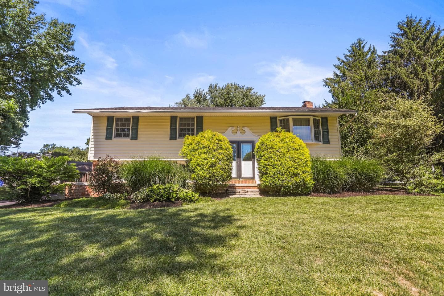 90 Crosswind Drive photo 1