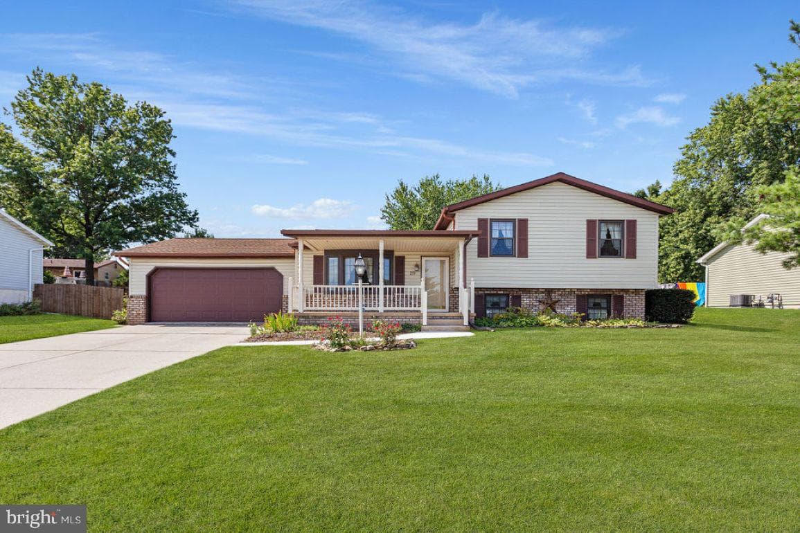 29 Allen Drive photo 1