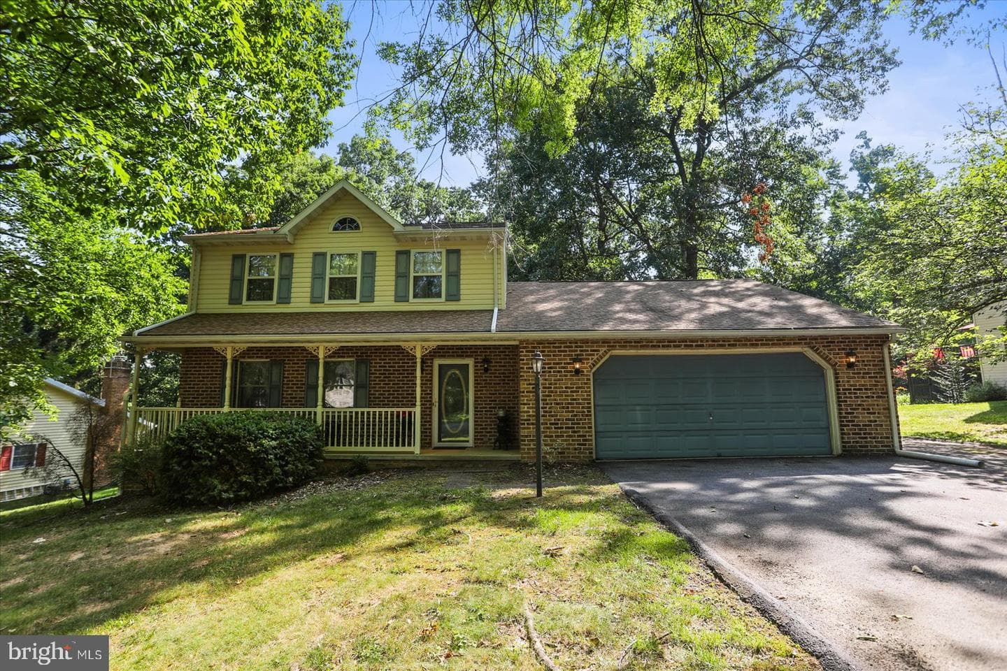 141 Oak Hills Drive photo 1