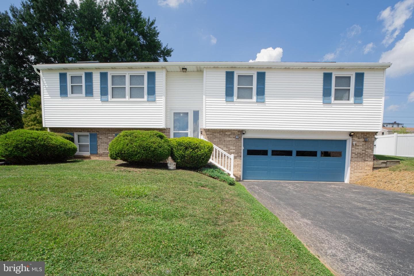 385 E Beaver Street photo 1