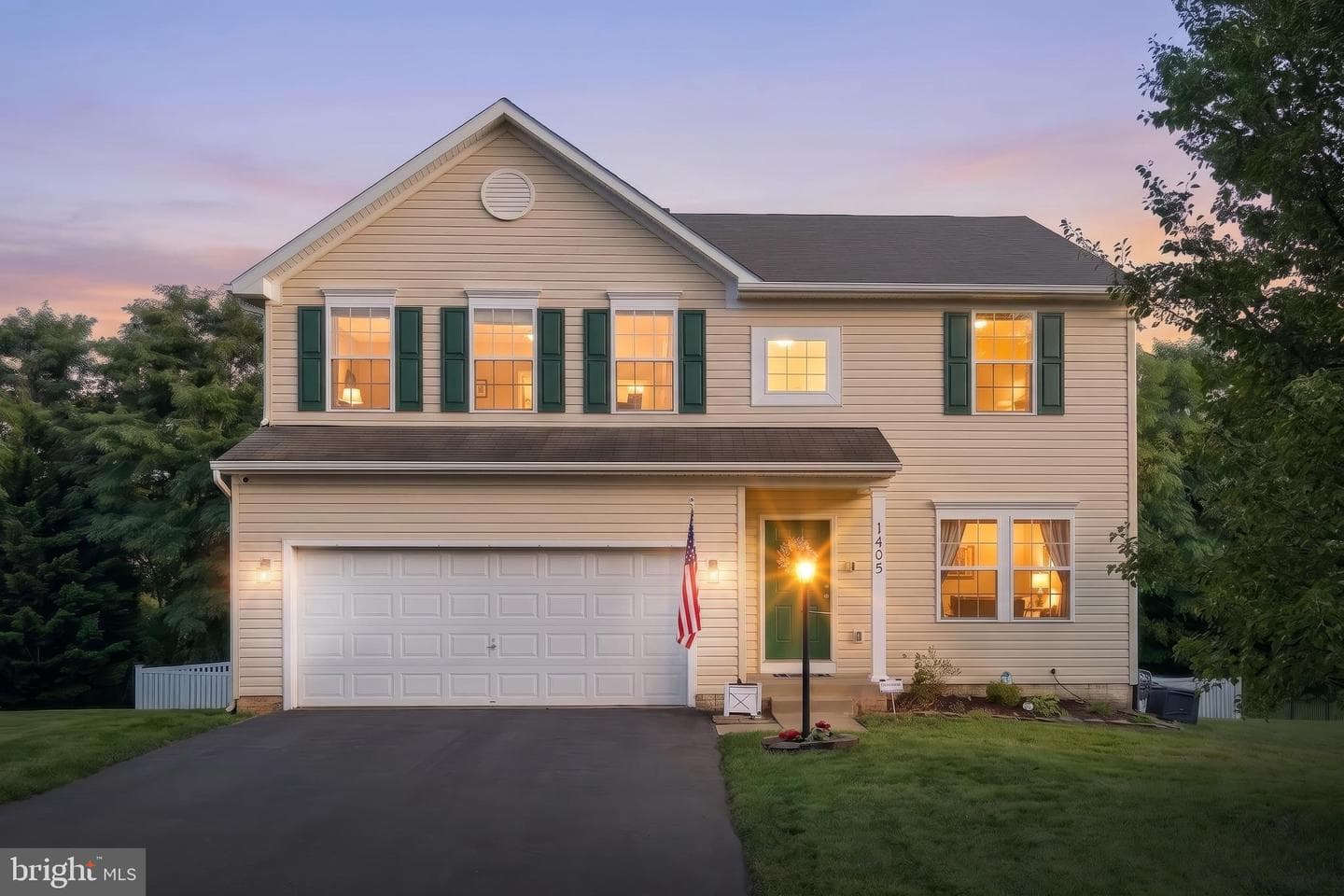 1405 Karens Way photo 1