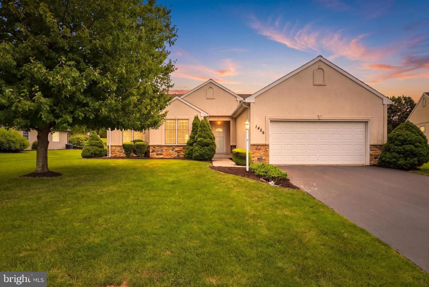 1456 Wheatfield Drive photo 1