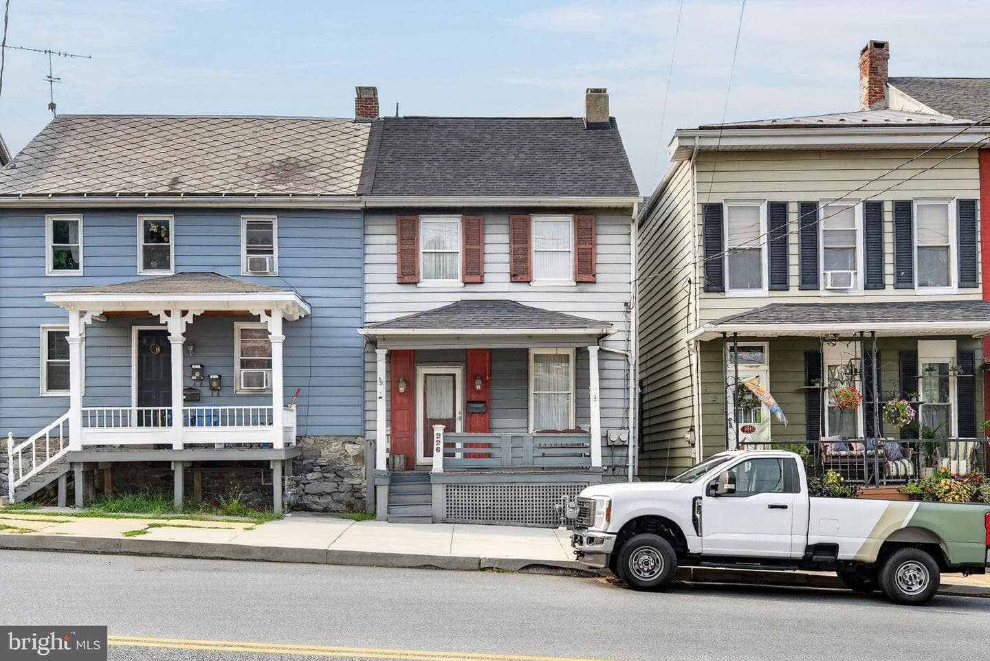 226 Hellam Street photo 1