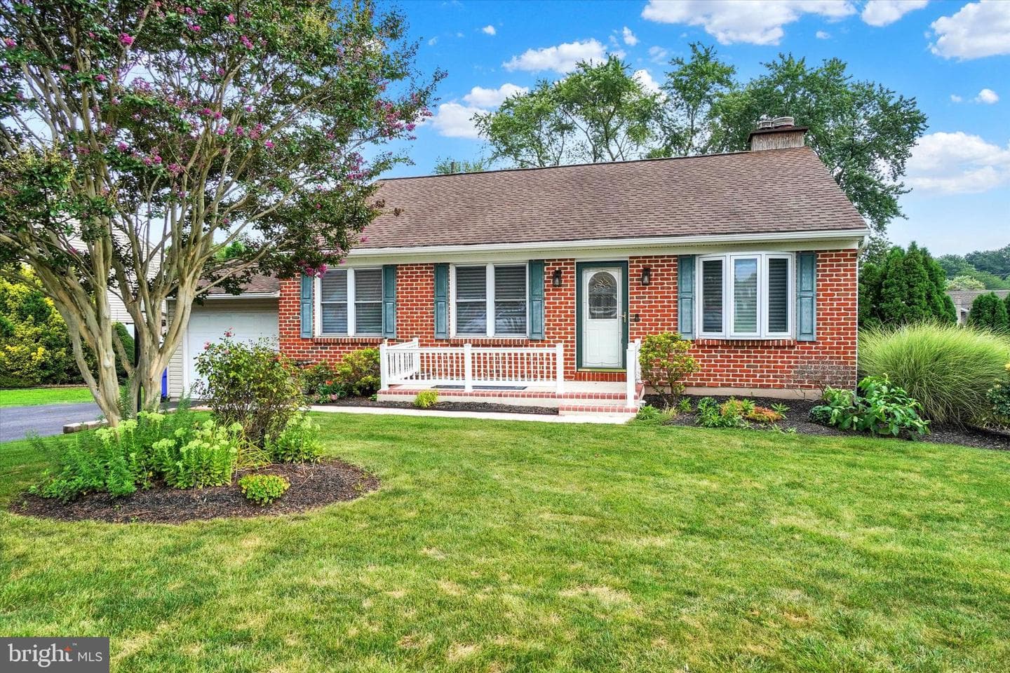 355 Edgewood Road photo 1