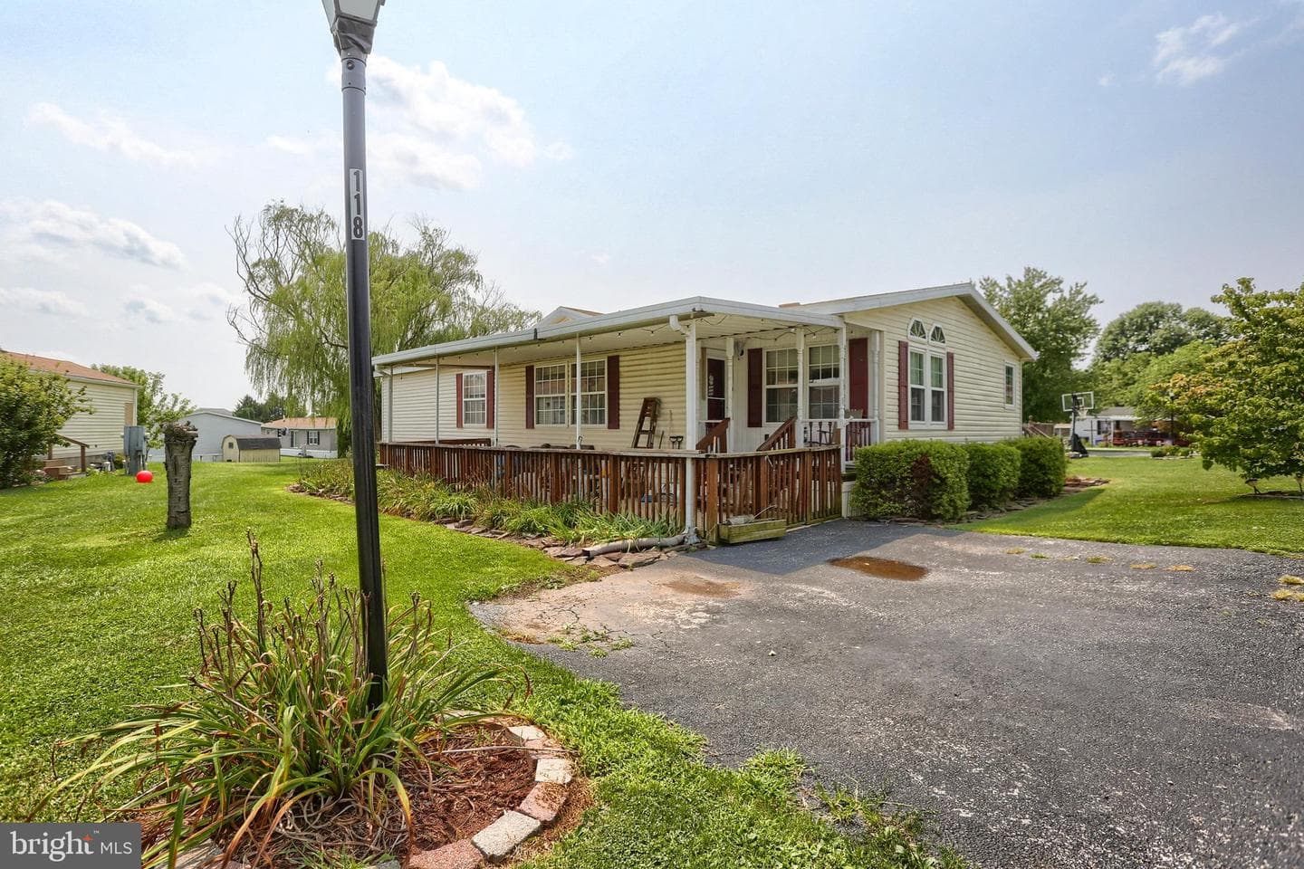 118 Honey Locust Circle photo 1