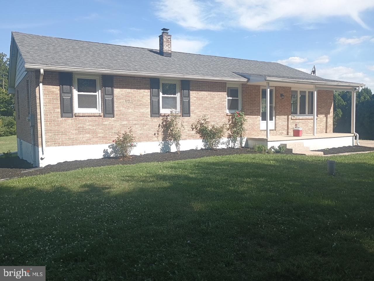 325 E Butter Road photo 1