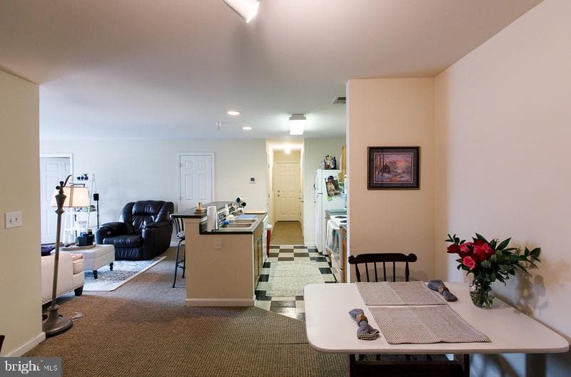 192 Yellowstone Drive #205 photo 2