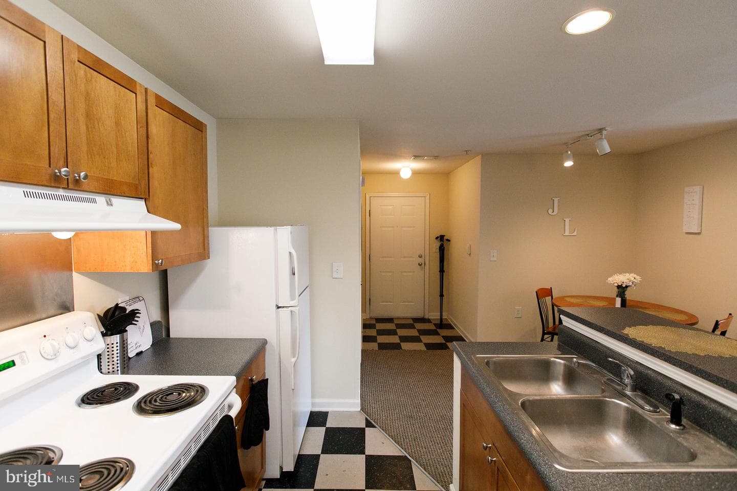 135 Yellowstone Drive #301 photo 4