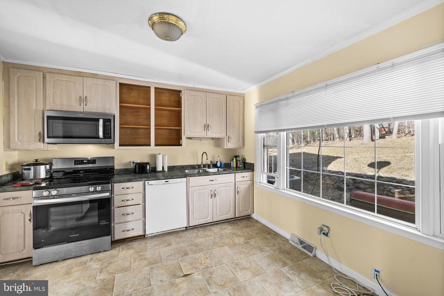 1703 Vermira Place photo 18