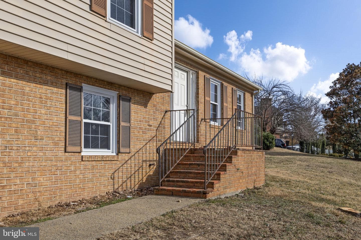 1703 Vermira Place photo 3