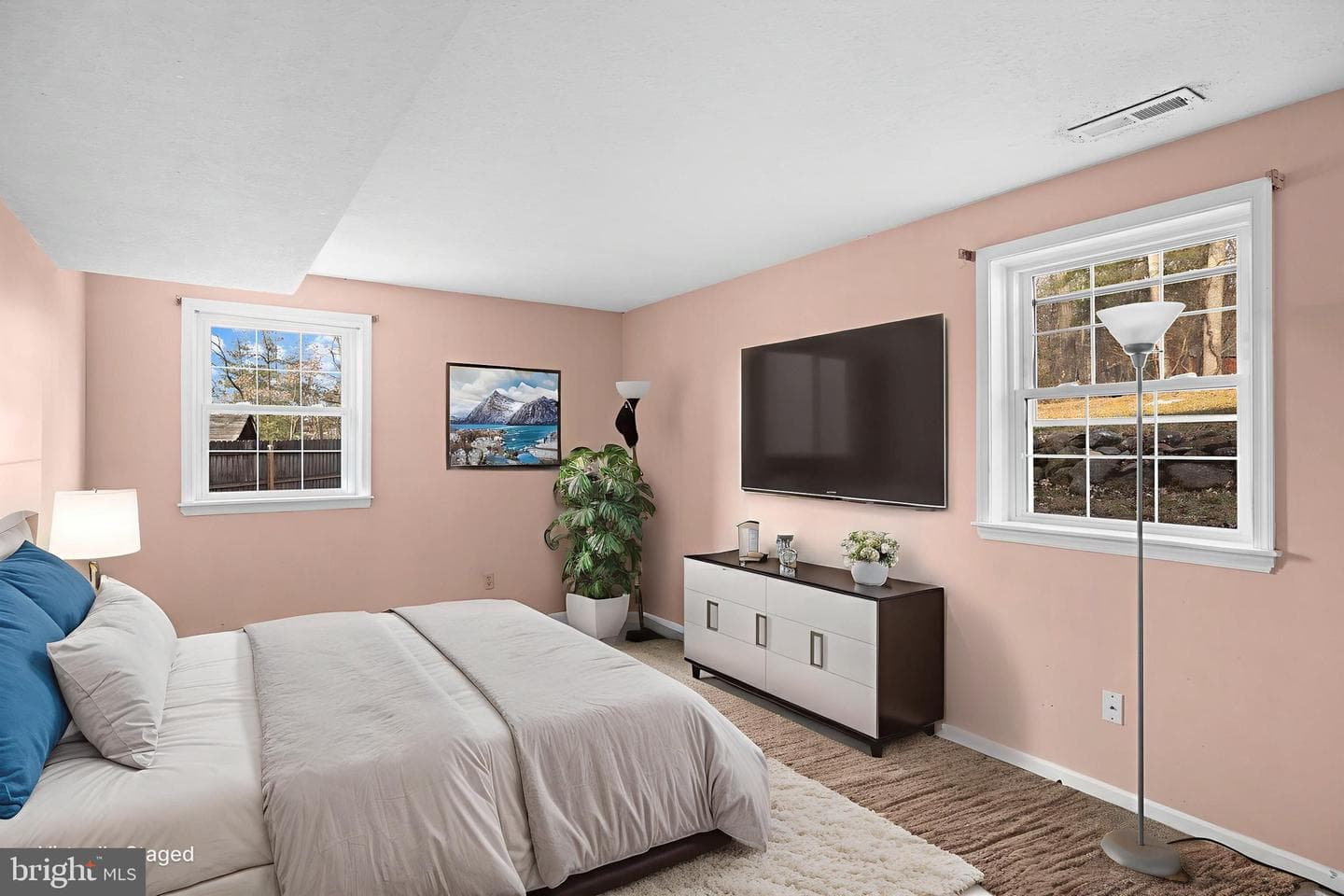 1703 Vermira Place photo 9
