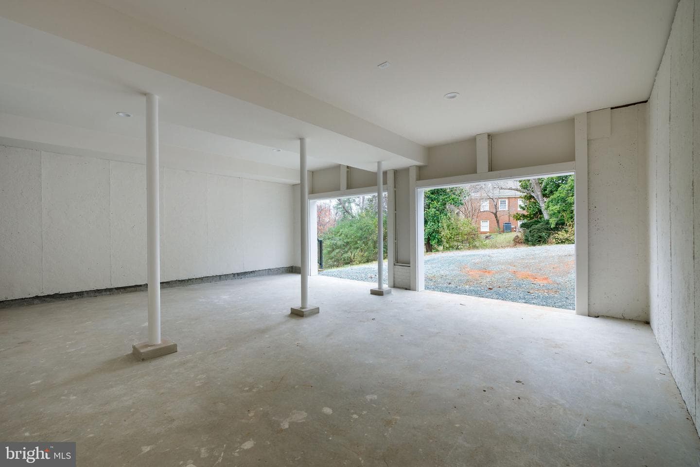 104 E Haven Court photo 44
