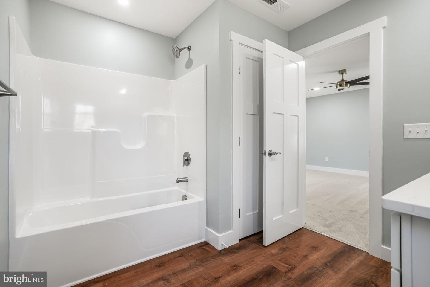 7921 East Side Road photo 25