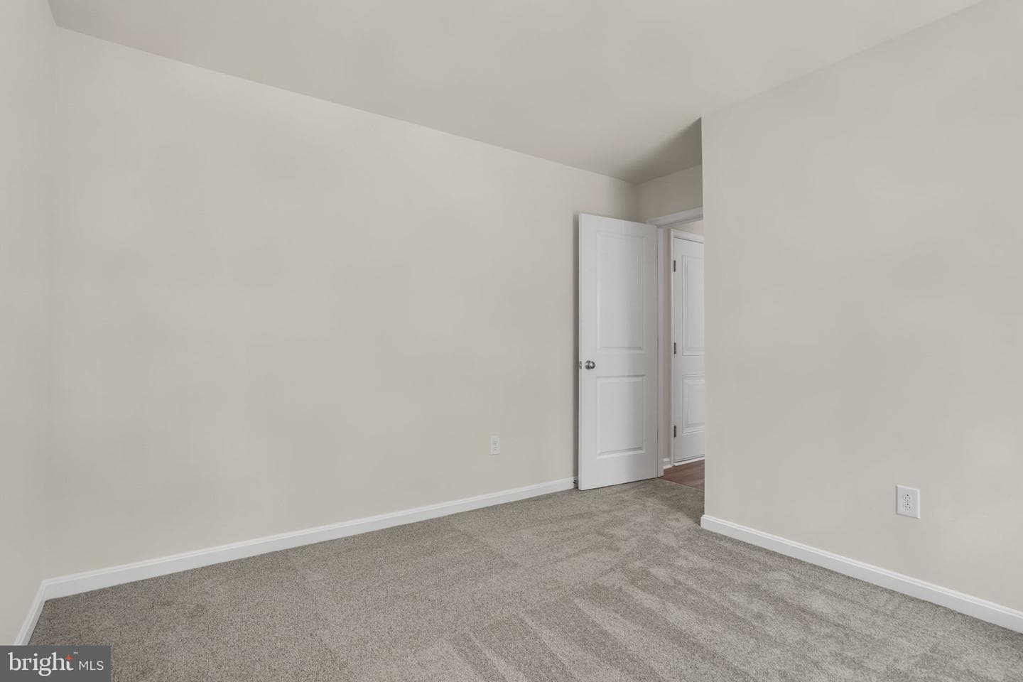 3177 Amidship Dr photo 30