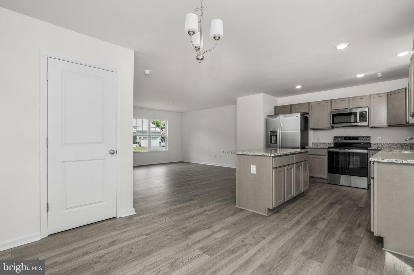 3177 Amidship Dr photo 8