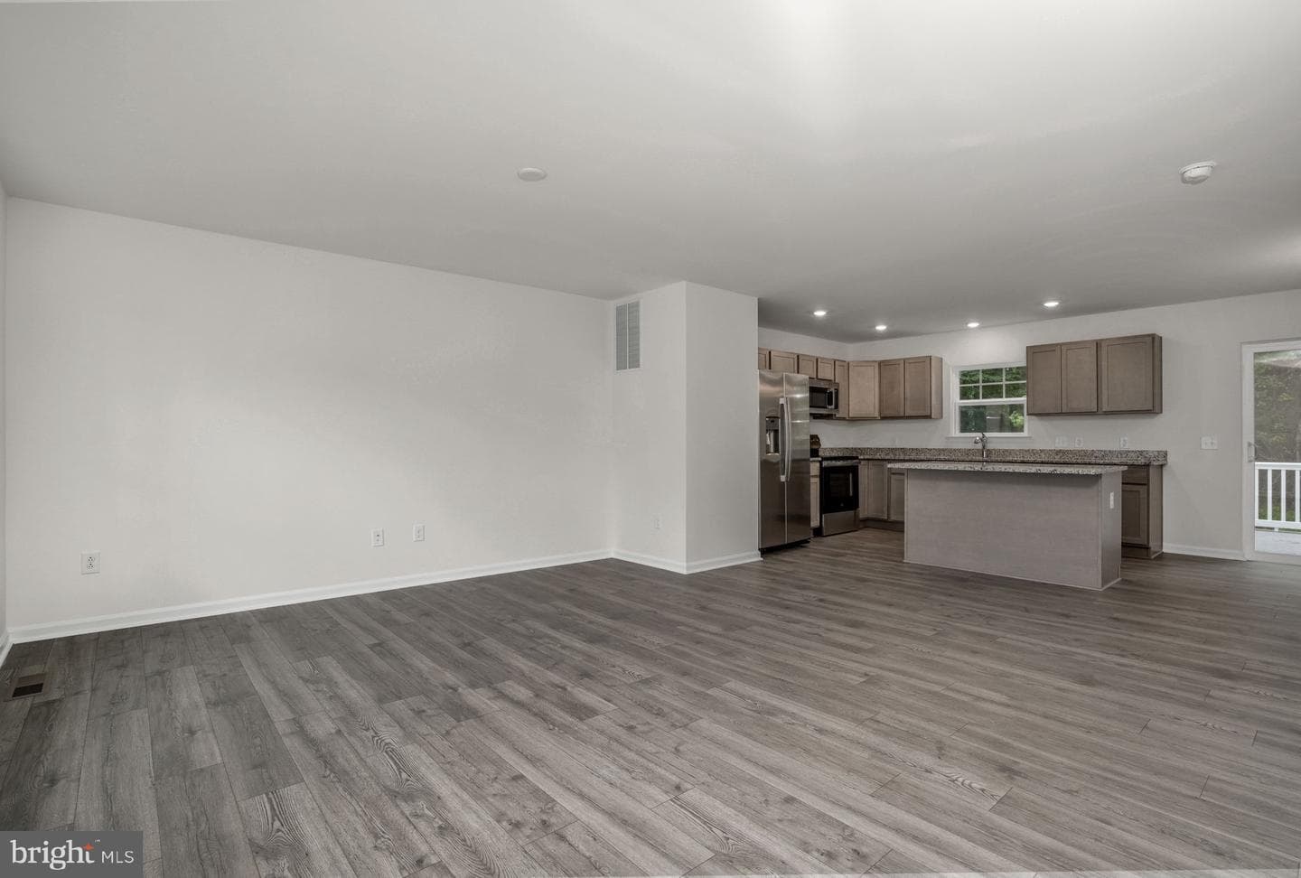 3177 Amidship Dr photo 9