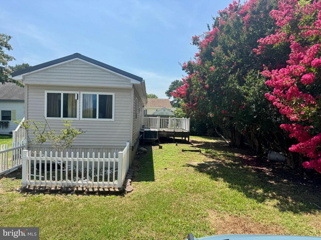 5122 Serenity Lane photo 3