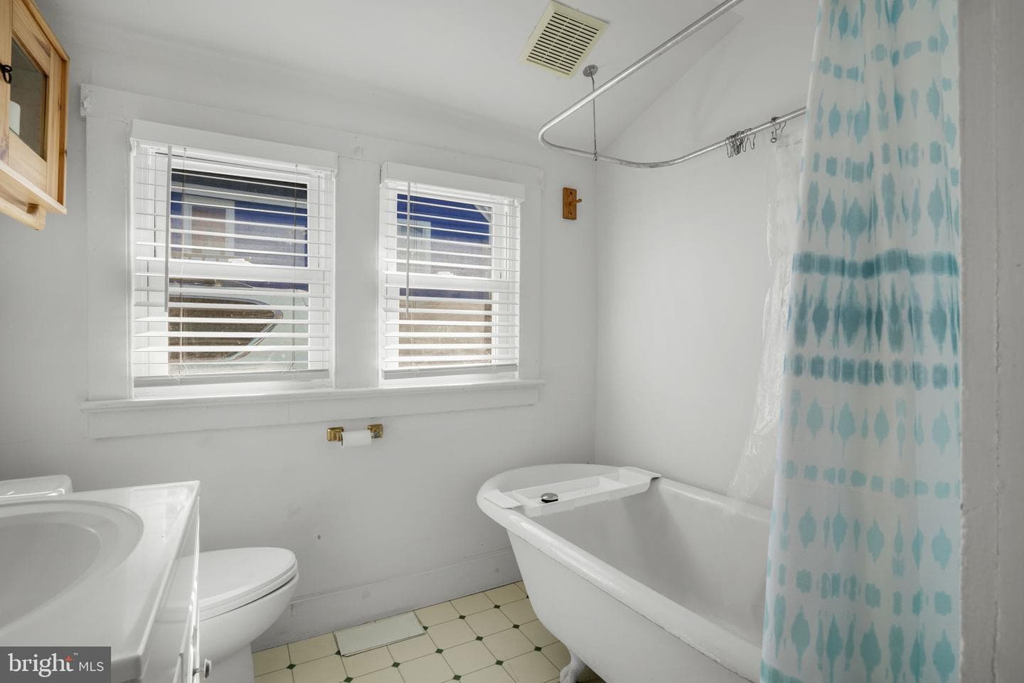 4145 Hur Lane photo 11