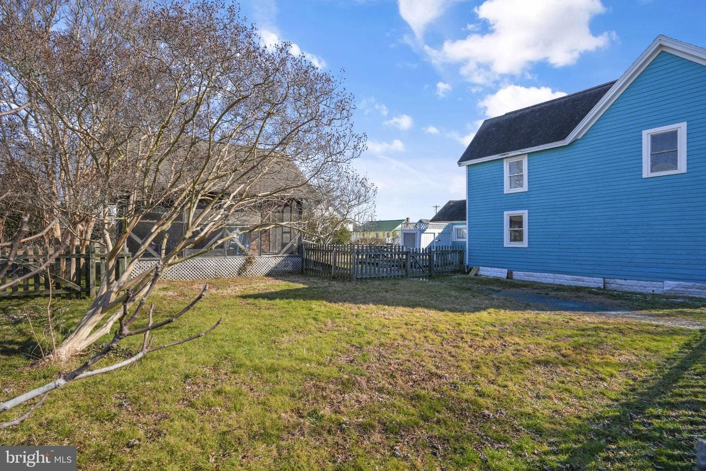4145 Hur Lane photo 22