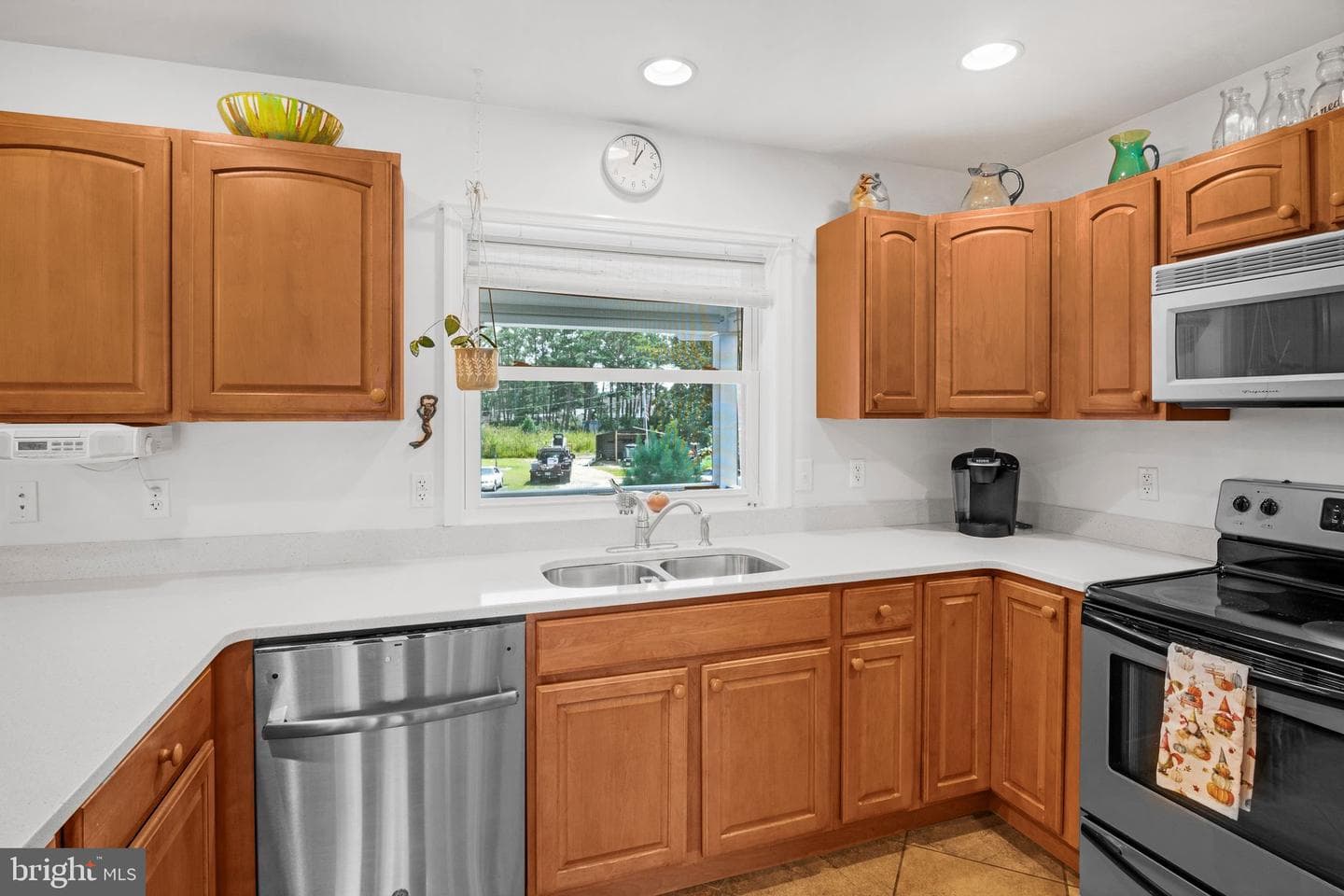 7516 Doe Bay Lane photo 12