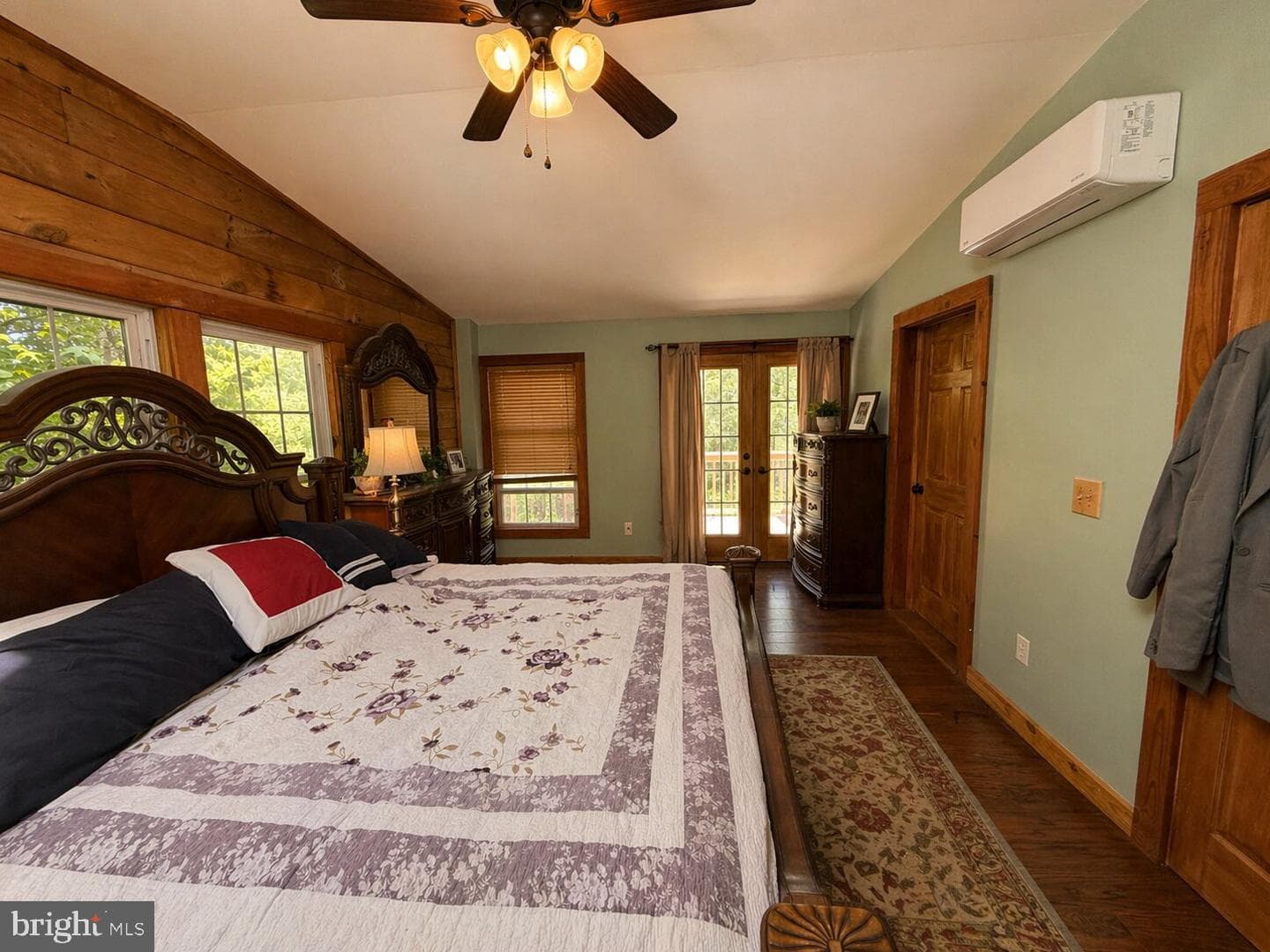 33529 Watts Bay Drive photo 22