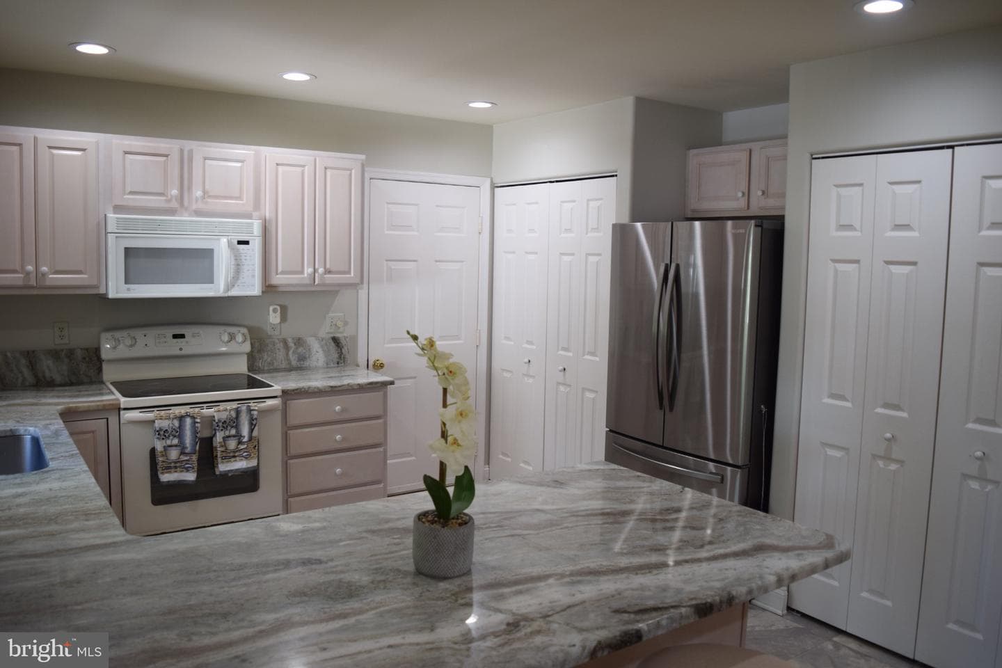 37142 Main Sail Court photo 10
