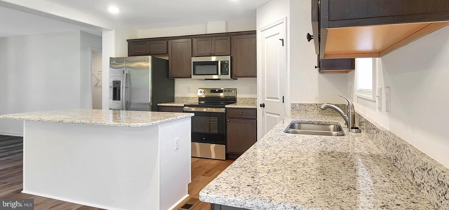 37348 Doubloon Drive photo 10