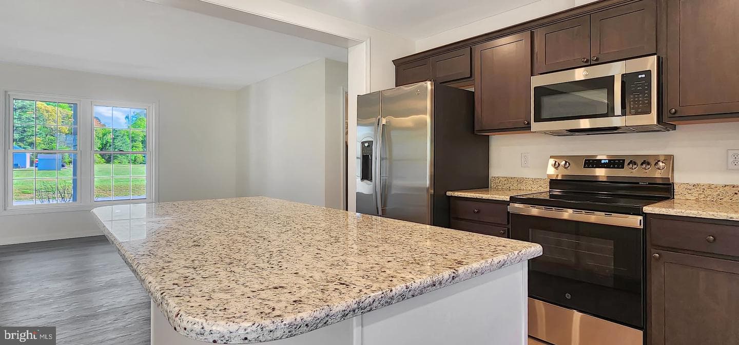 37348 Doubloon Drive photo 9