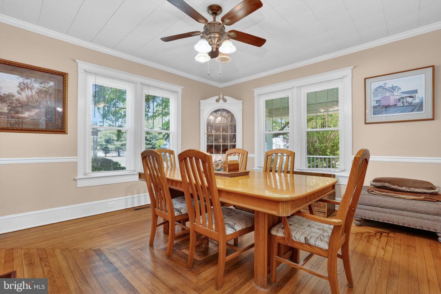 24222 Catherine Street photo 10