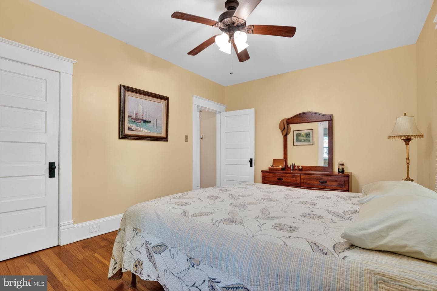 24222 Catherine Street photo 19