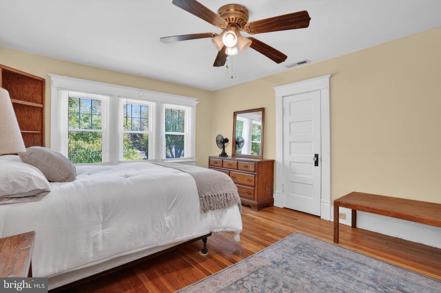 24222 Catherine Street photo 27