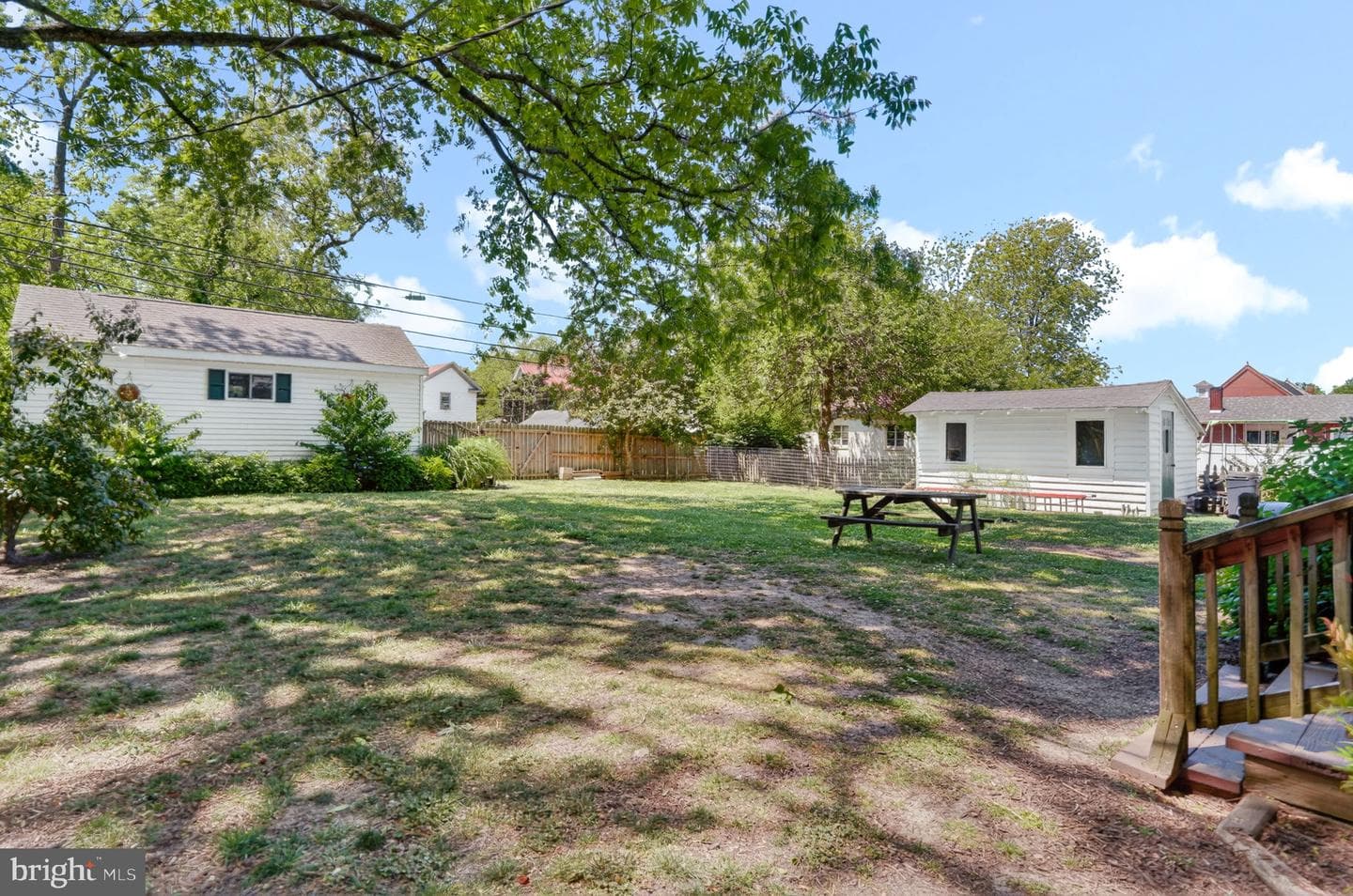 24222 Catherine Street photo 39