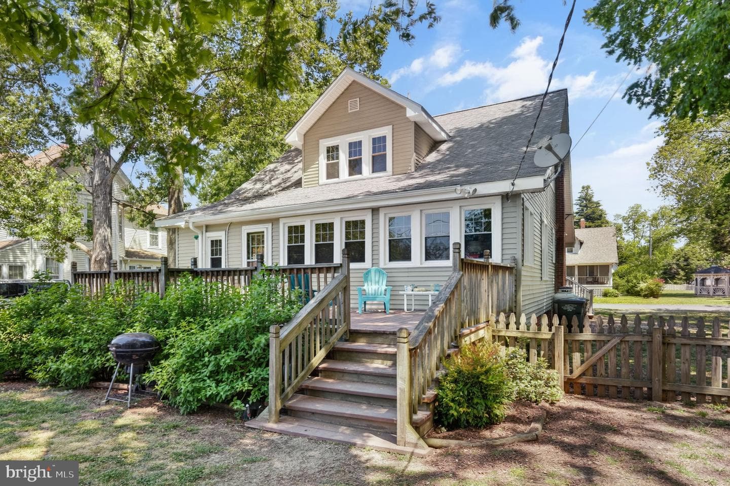 24222 Catherine Street photo 42