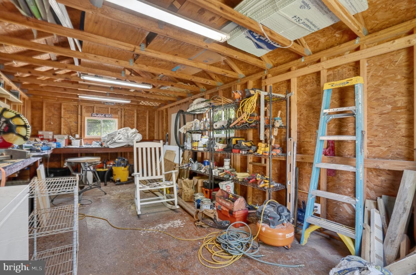 24222 Catherine Street photo 48