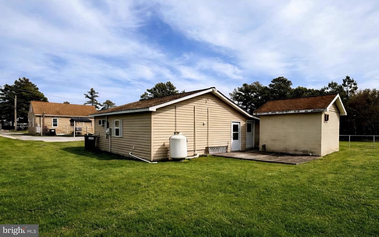 7158 Bunting Road photo 6