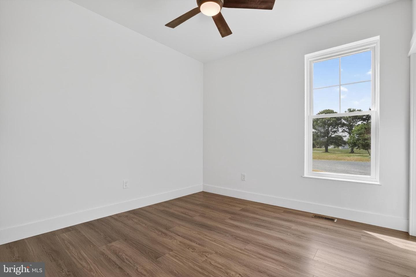 3077 Navigator Drive photo 24