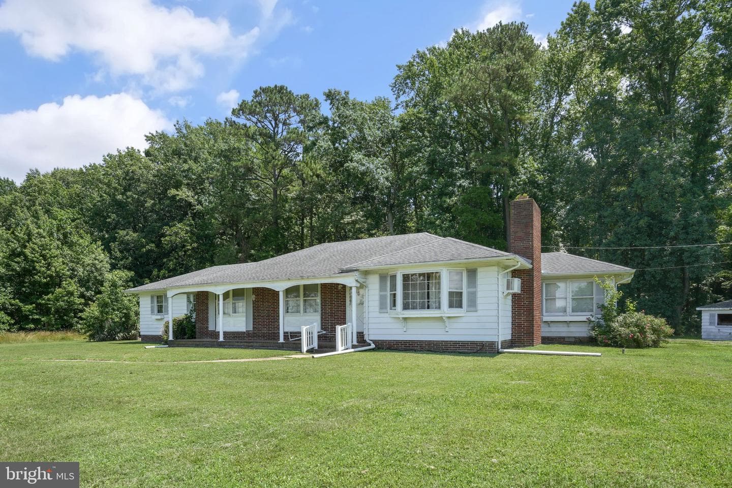 2141 Fleming Road photo 1
