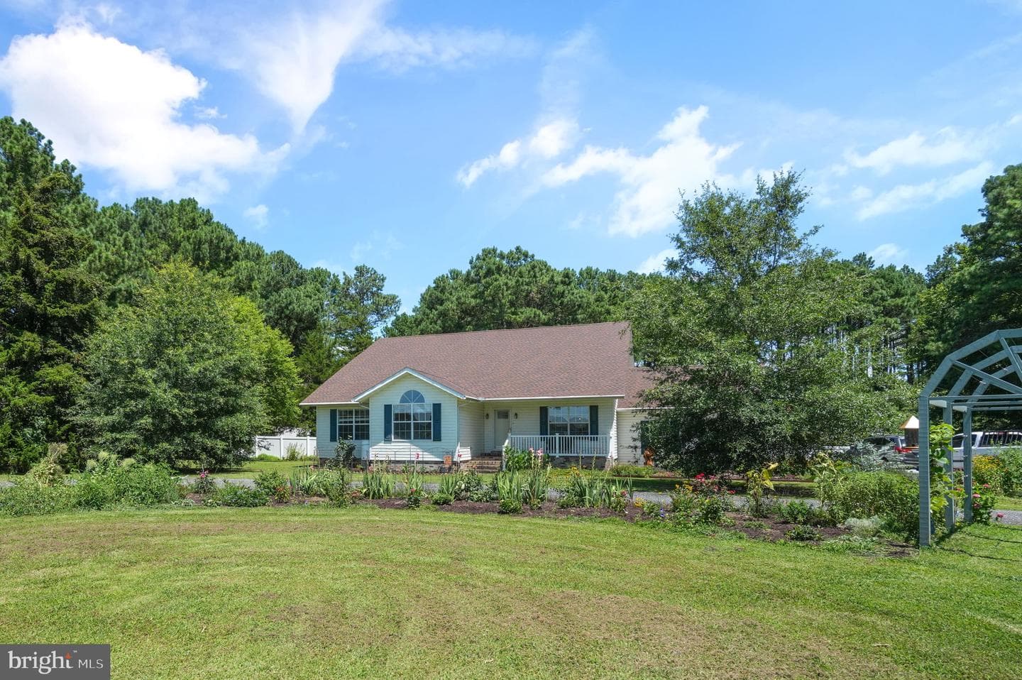 28415 Mitchell Drive photo 1