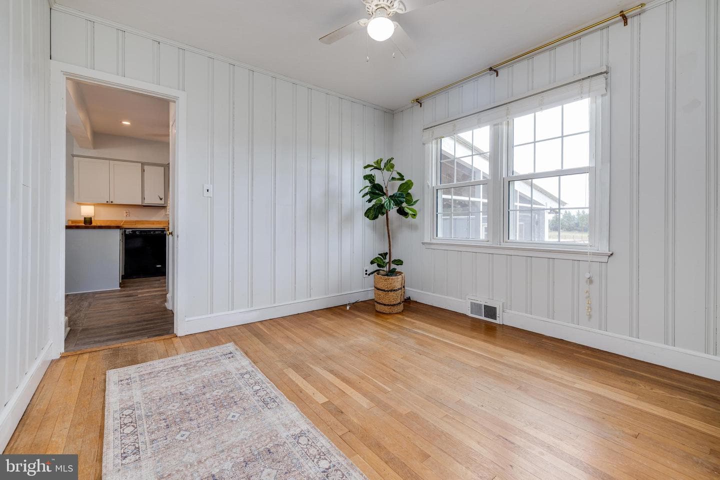 111 Skyview Circle photo 16