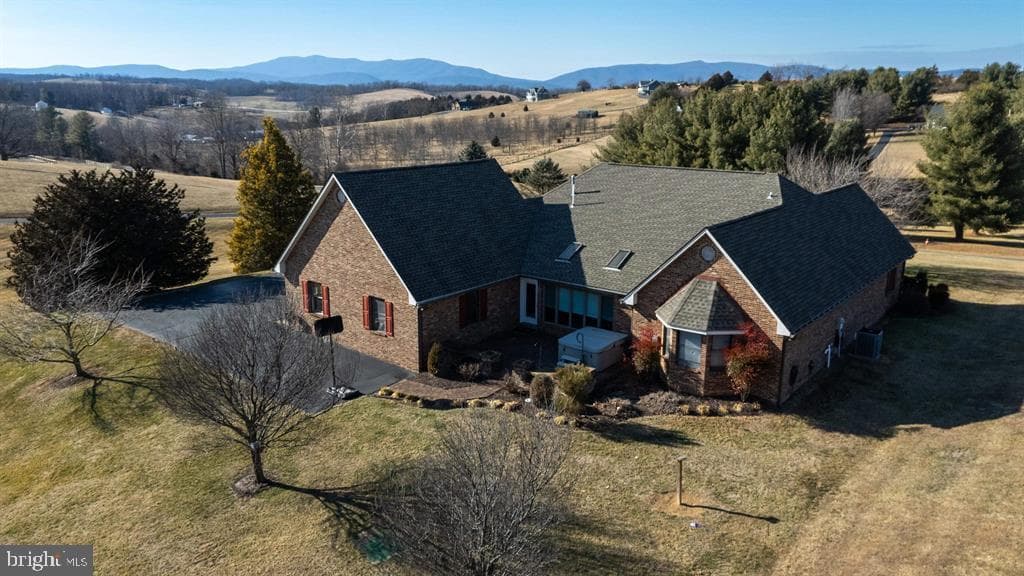 147 Bon Lea Drive photo 17