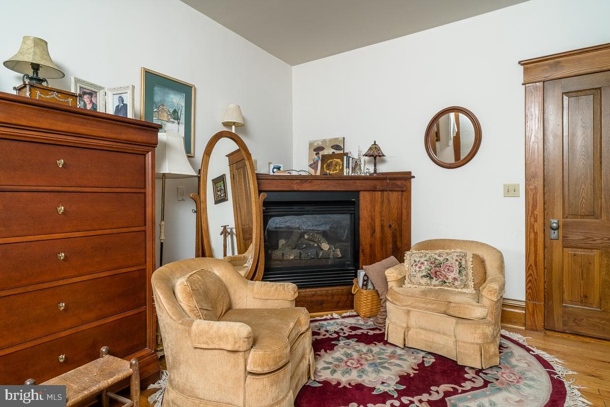 187 Houff photo 25