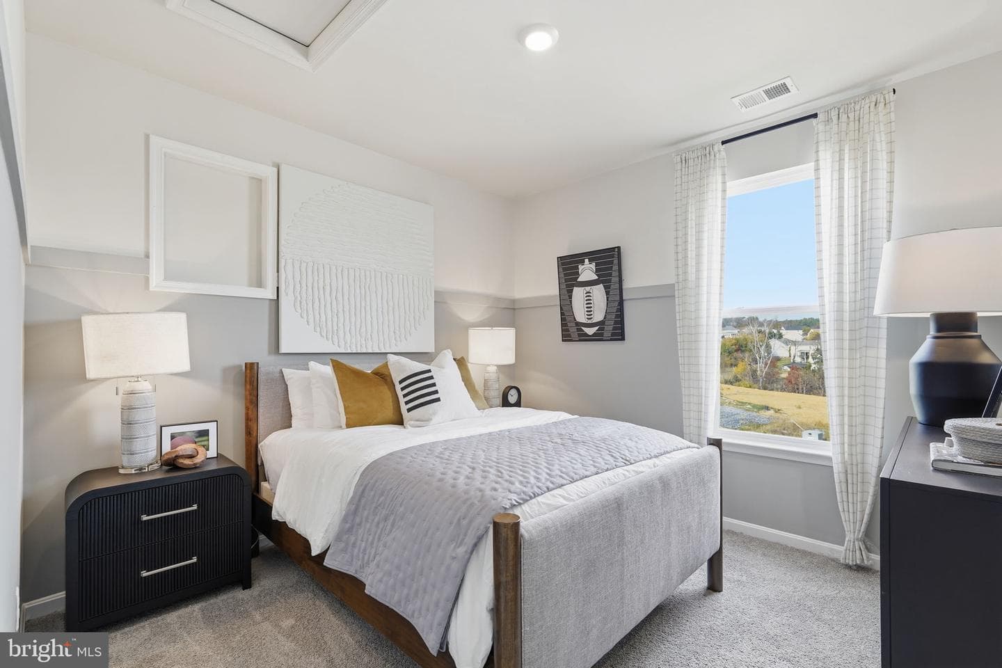 7 Lexington Lane photo 28