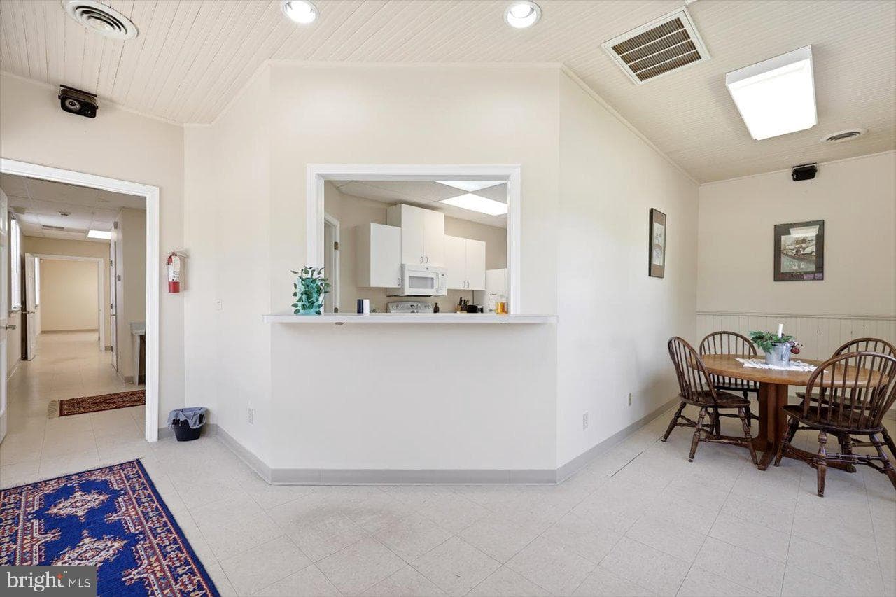 38 Cherry Grove Road photo 6