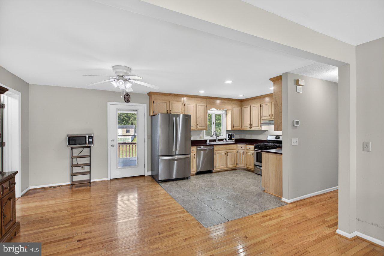 215 Forest Drive photo 11
