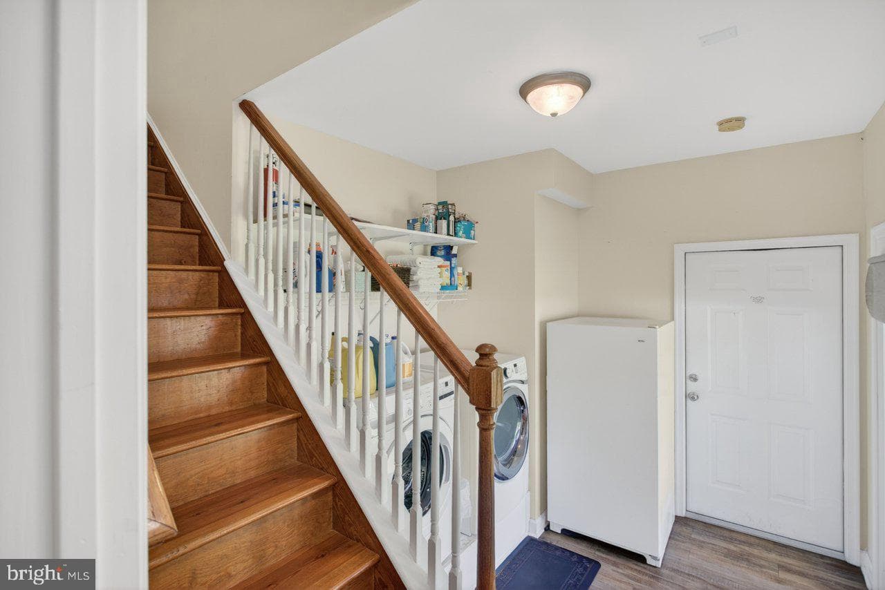 215 Forest Drive photo 17